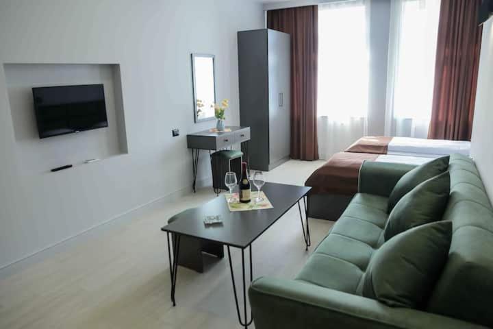 Апарт-Отель Nine Rooms Yerevan Exterior photo